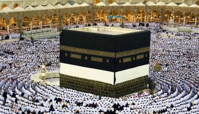 Umrah Mandiri Dilegalkan: Antara Ibadah, Pasar Bebas, dan Doa di Atas Keyboard