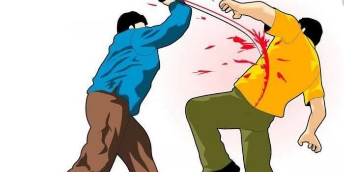 Peratin dan Kepala Pemangku Pekon di Balik Bukit Berkelahi dengan Senjata Tajam