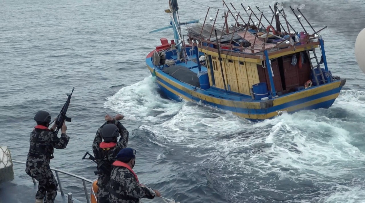 KKP Bongkar Sindikat Pelaku Pemalsuan Surat Izin Penangkapan Ikan di Pantura dan Sulut