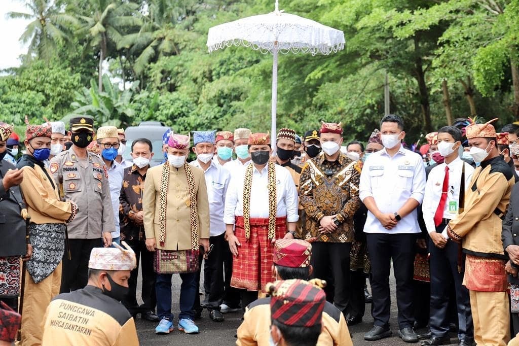 foto prosesi adat Marga Bantaran di Kalianda Lampung Selatan,- foto Ist