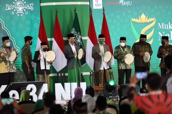 Presiden Joko Widodo meresmikan Pembukaan Muktamar Ke-34 NU di Pondok Pesantren Darussa’adah, Kabupaten Lampung Tengah, pada Rabu, 22 Desember 2021. Foto ist