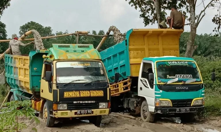 Usai Tambang Emas Way Kanan Digerebek, DPRD Lampung Bongkar Dugaan “Kerajaan Pasir Ilegal” di Lampung Timur