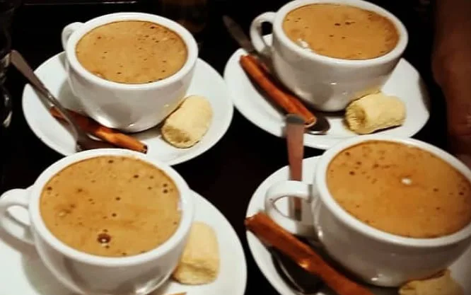 Ilustrasi Secangkir Kopi- foto Kopi Sekanak