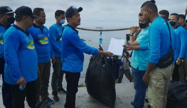 Pemerintah Daerah Diminta Aktif Jaga Kebersihan Laut