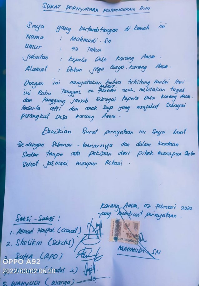 Surat pernyataan kades Karang Anom Mahmudi setelah digerebek warga di rumah isteri orang pada Rabu dini hari 2 Maret 2022