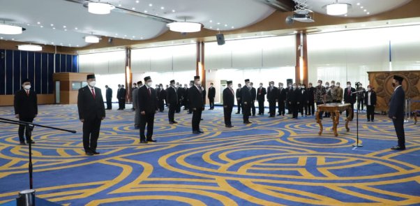 Menteri Trenggono lantik 9 pejabat tingkat madya dan pratama dilingkup Kementerian Kelautan Perikanan, Jumat (4/3/2922)