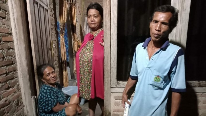 Keluarga korban rumah ambruk yang sedang menumpang di rumah kerabatnya, foto- mediapatriot