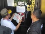 Pemkot Bekasi Pasang Stiker Dihentikan di Pintu Masuk Holywings Summerecon