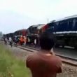 Heboh, Kereta Api Bertabrakan di Stasiun Rengas Lampung Tengah