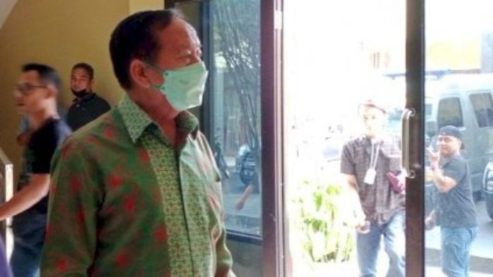 Herman HN membantah telah menyetorkan Rp150 juta untuk meloloskan calon mahasiswa ke Fakultas Kedokteran Universitas Lampung (Unila)