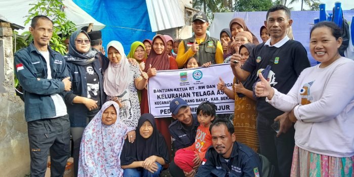 Kelurahan Telaga Asih Donasikan Bantuan Korban Gempa Cianjur di Dua Titik