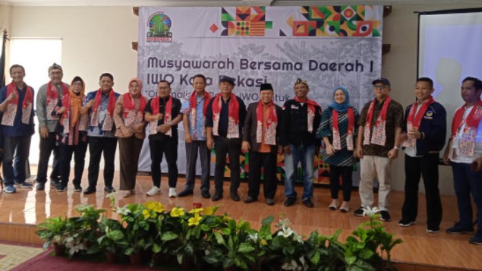 Iwan Nendi Kurniawan ditetapkan secara aklamasi sebagai pimpinan IWO Kota Bekasi periode berikutnya melalui Musyawarah Besar (Mubes) Kamis (9/3/2023).