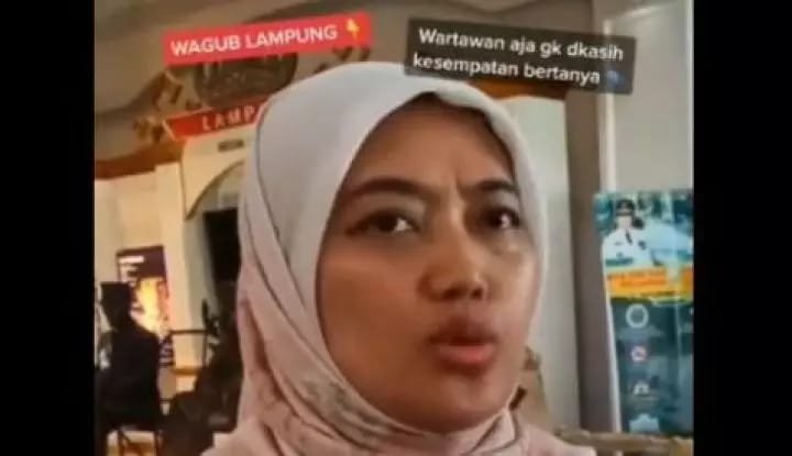 Chusnunia Chalim Tertangkap Main Golf Siang Hari