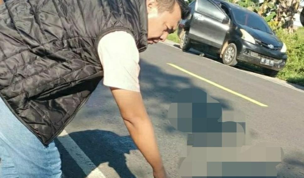 Olah TKP lokasi kejadian penembakan oleh remaja di Tanjungbintang yang menewaskan pegawai PLN Bandar lampung , Kamis (13/4/2023)