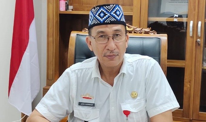Jon Edwar Plt. Sekkab Pesisir Barat, Lampung