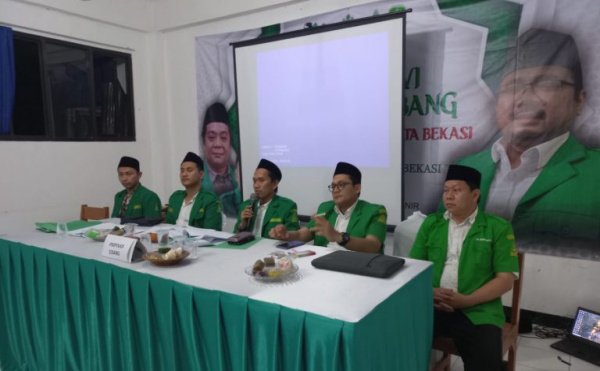 Keluarga besar Gerakan Pemuda (GP) Ansor Kota Bekasi menggelar Konferensi Cabang (Konfercab) VI yang dilaksanakan di Pondok Pesantren Sirojul Munir, Kecamatan Jatiasih, Sabtu (10/6/2023).