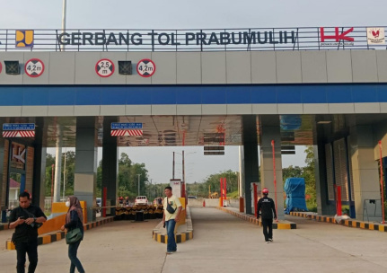 Jalan Tol Indralaya- Prabumulih dioperasikan dengan jarak tempuh 64 Kilomter,