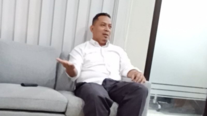 Deden Sudrajat Kepala Kantor Badan Pertanahan Nasional (BPN) Kabupaten Tanggamus, ditemui di ruang kerjanya pada Rabu 22 November 2023