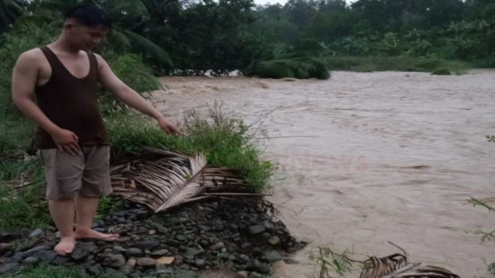 Kondisi tanggul Way Belu, pada Senin 4 Desember 2023.