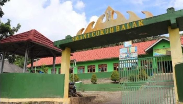 Fakta Baru, Kepsek SMAN 1 Cukuh Balak Diduga Berupaya Sogok Wartawan untuk Tutupi Kebobrokan Seleksi PPPK