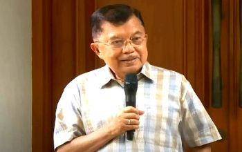 JK Murka! Bantah Tuduhan Danai Isu Ijazah Jokowi Rp5 M, Siap Tempuh Jalur Hukum