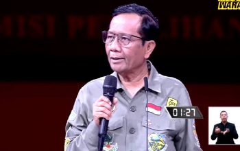 Mahfud MD Calon Wakil Presiden Nomor Urut 3 saat debat Pilpres keempat 2024 Minggu 21 Januari 2024