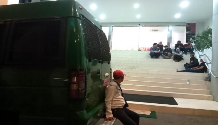 Ditetapkan Tersangka Pejabat Pemkot Bekasi Langsung Ditahan?