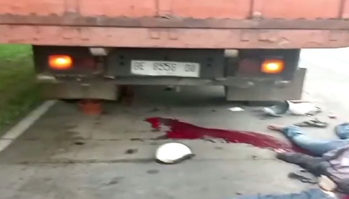 Pengendara Motor Asal GSB Tewas Setelah Hantam Truk Parkir di Jalan Ir Sutami