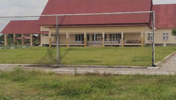 Telan Uang Rakyat hingga Rp700 Jutaan, Lapangan Futsal di Kompleks Rumdin Bupati Lampung Timur Terbengkalai?