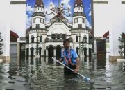 Banjir dan Longsor Kepung Wilayah Semarang
