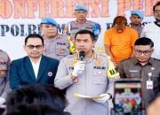 Kombes Pol. Twedi Aditya Bennyahdi Kapolres Metro Bekasi saat memimpin konferensi pers di Lobby Mapolres Metro Bekasi. Selasa (19/3/2024).