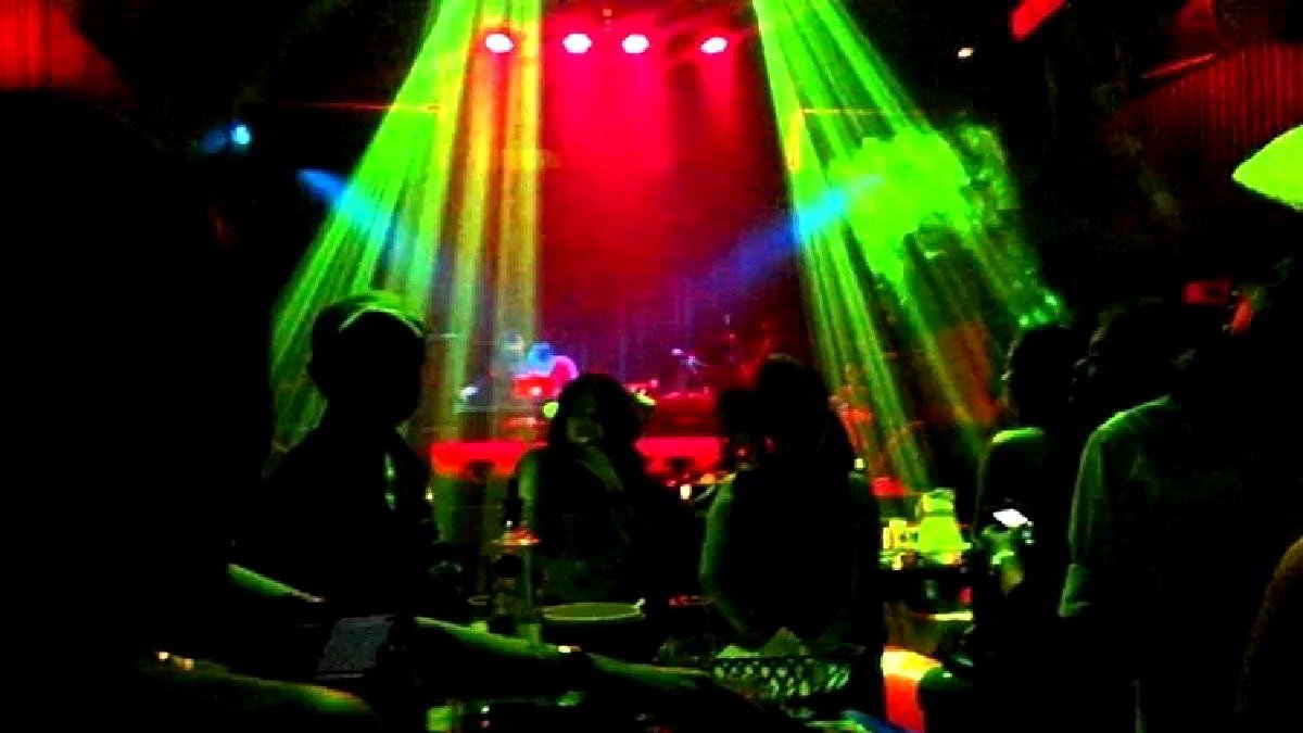 Tempat Hiburan Malam (THM) di Kota Bekasi tetap buka selama Ramadhan -foto ilustrasi