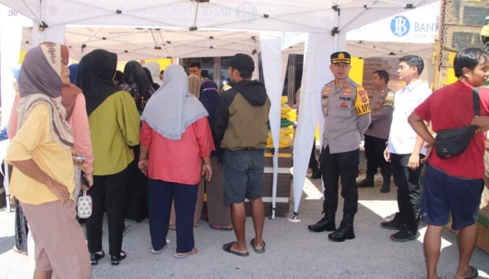 Operasi Pasar Murah Polres Pringsewu Diburu, Beras Bulog Paling Dicari
