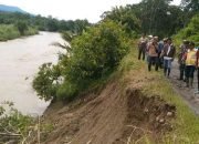 Bantaran Way Semaka di Pekon Tulung Asahan Terkikis, Jalur Utama Warga Terancam