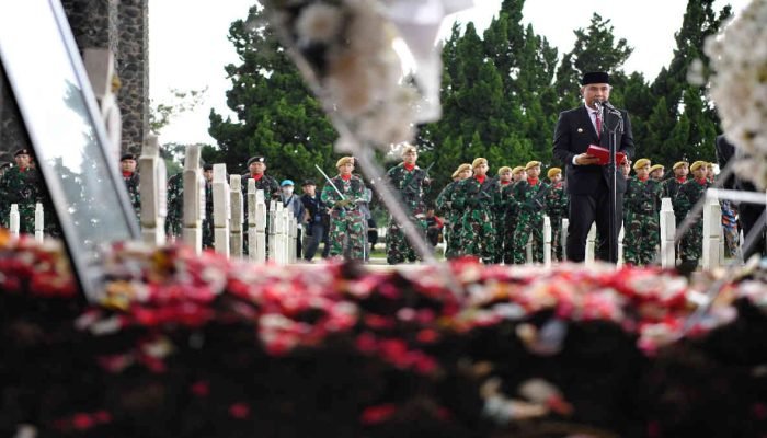 Solihin GP Mantan Gubernur Jabar Periode 1970-1975 Meninggal, Dimakamkan di TMP Cikutra