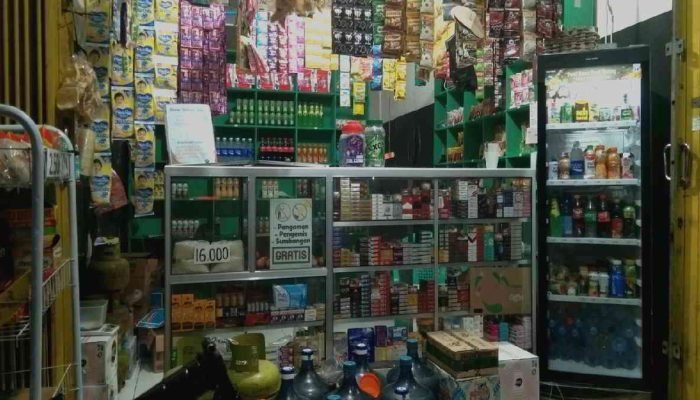 KemenKopUKM: Tak ada Larangan Jam Operasional Warung Madura, Justru Sebaliknya