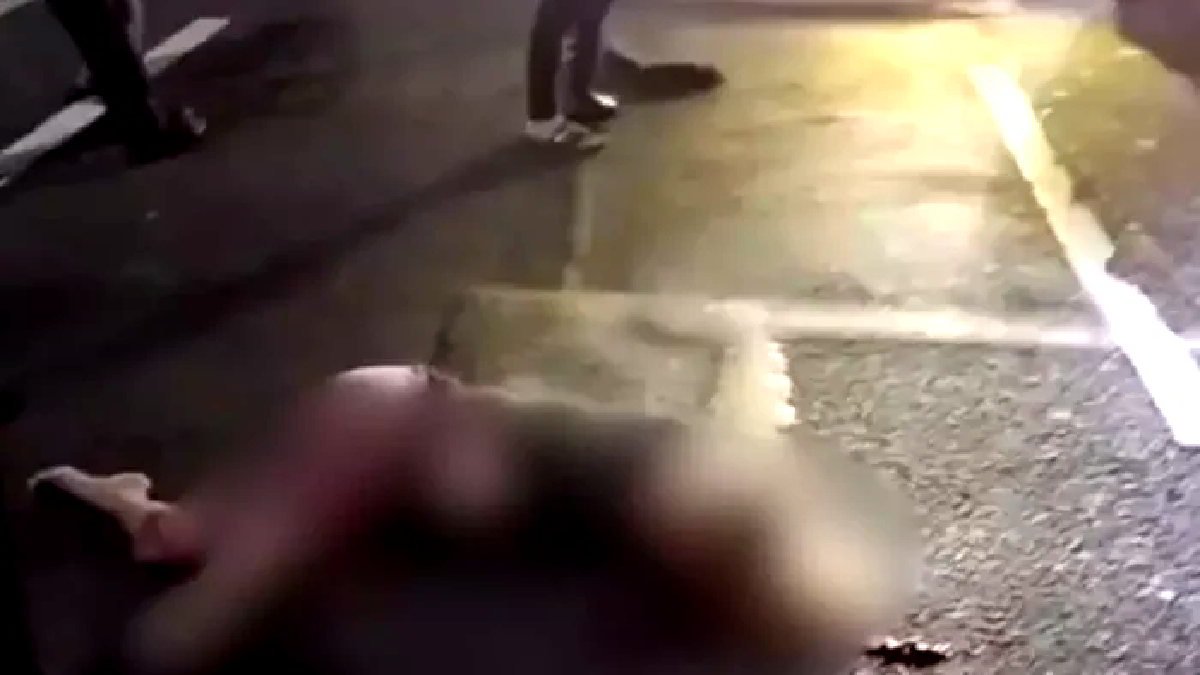 Korban tabrak motor dalam aksi balap liar di dekat kantor Pemkot Bekasi, Jalan A Yani pada Jumat malam 19 April 2024