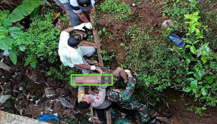 Pamit Keluar Rumah, Mbah Sugi Malah Ditemukan Terkapar di Parit Belakang Museum Pugung Raharjo