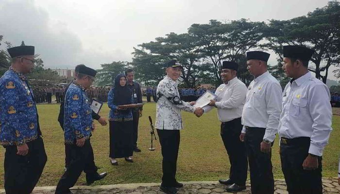 Hardiknas, 659 Guru di Tanggamus Terima SK P3K