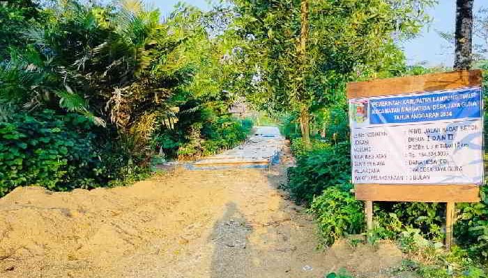 Proyek Siluman di Desa Jayaguna Akhirnya Dipasang Papan Informasi