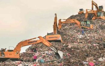 Foto Gunung Sampah di TPA Sumur Batu, Bantar Gebang, Kota Bekasi