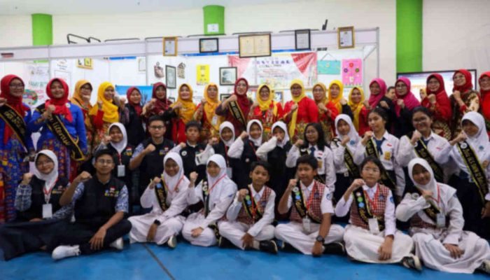 Yolla Gani Bangga dengan Prestasi Peserta Kota Bekasi di Festival Literasi Talenta Jabar 2024