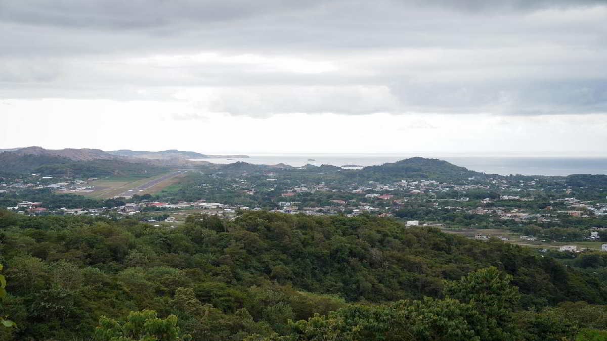 Melihat destinasi terintegrasi kawasan Parapuar di Manggarai Barat, Nusa Tenggara Timur, yang merupakan bagian dari Destinasi Pariwisata Super Prioritas (DPSP) Labuan Bajo