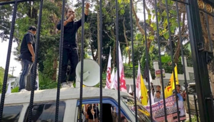 AKAR Gelar Aksi di BPN Lampung, Minta HGU PT SGC Ukur Ulang