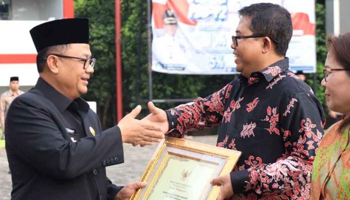 Hadiri Upacara Peringatan Hari Koperasi Ke-77, Pj Wali Kota Bekasi: Harus Jawab Krisis Ekonomi