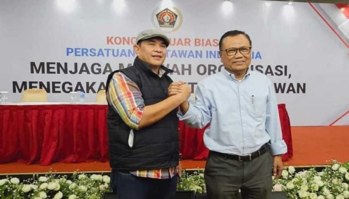 Zulmansyah Sekedang Ditetapkan sebagai Ketum PWI Gantikan Hendri CH Bangun