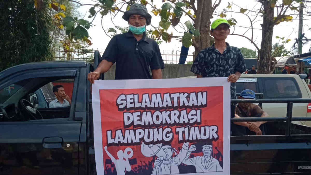 Para Pimpinan Ponook Pesantren dan Umat se-Lampung Timur membuat surat resmi ditujukan kepada DPP PDIP agar menyelamatkan proses demokrasi di Lampung Timur dengan mencalonkan kepala daerah agar tidak terjadi melawan kotak kosong, 28 Agustus 2024