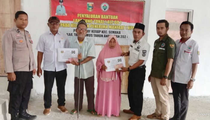 Pekon Waykerap Bagikan BLT-DD Tahap 3 Kepada 30 KPM, Ini Gunanya