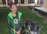 Foto: Pelaku Viktor Sirait saat diamankan. (Foto: Dok. Polres Simalungun)