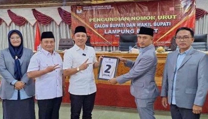Pilkada Lampung Barat 2024, Kotak Kosong Nomor Urut 1 vs Parosil-Hasnurin 2